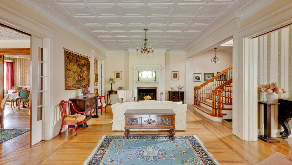 The Inn On Winter'S Hill Kingfield Extérieur photo