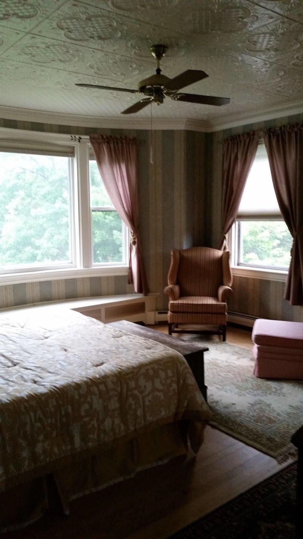 The Inn On Winter'S Hill Kingfield Extérieur photo